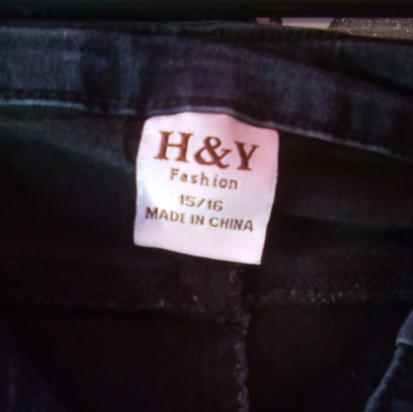 #047👉🏼Women's/Teens Black 🖤 Jeans With Rips - Picture 4 of 4